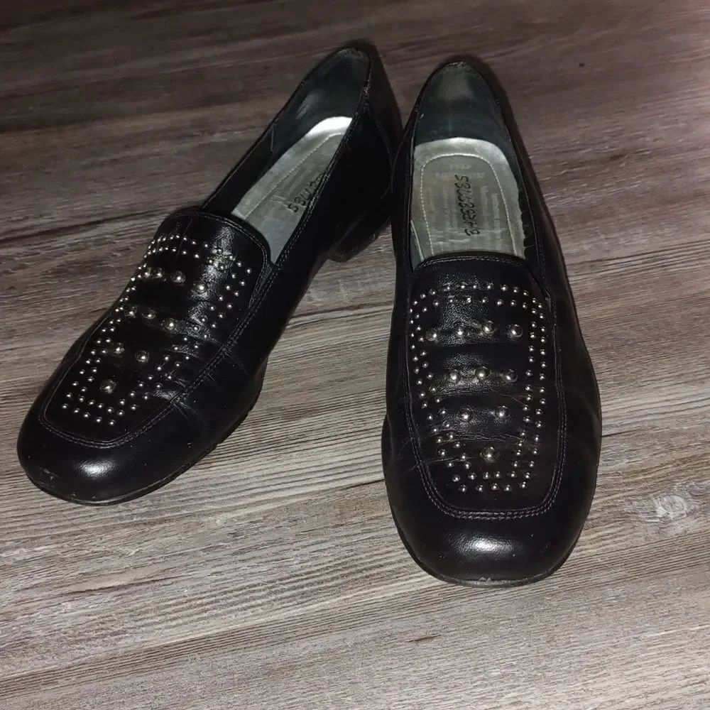 Barbettes black silver studded fronts Studded front area Sz 10N